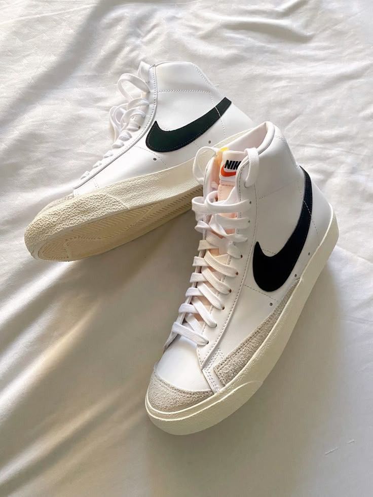 Sneakers2 sneakers
